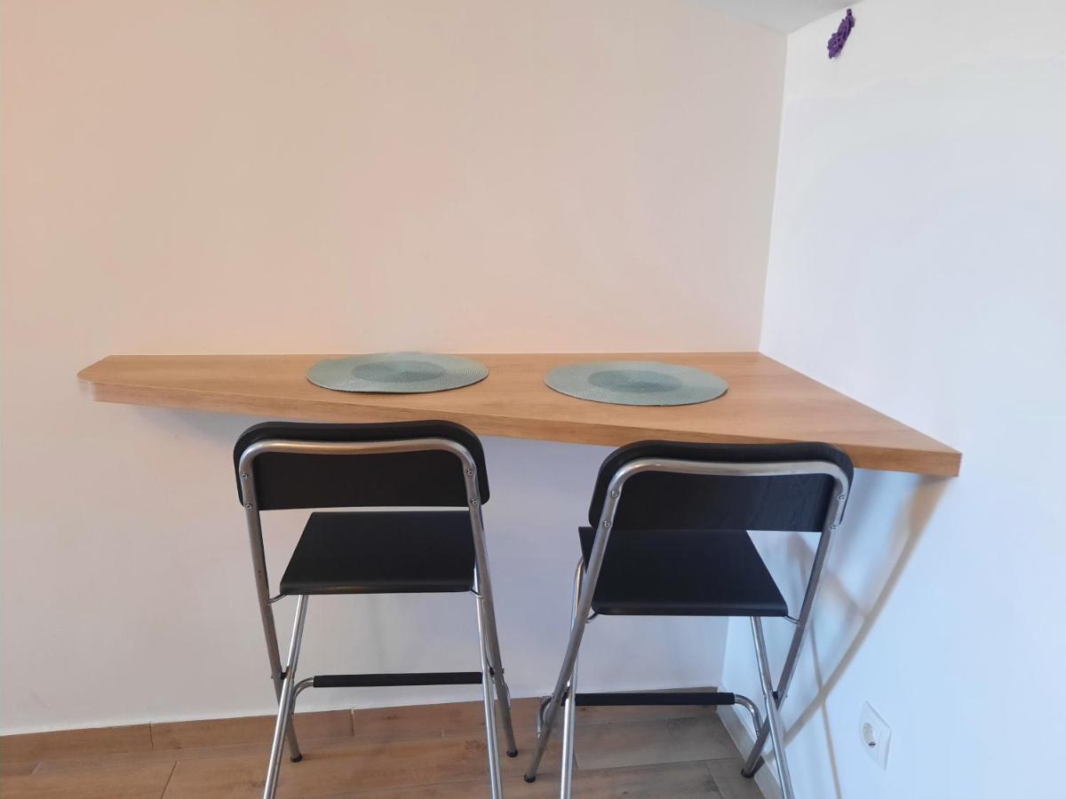 Apartman Saric K&M Appartement Baška Voda Buitenkant foto